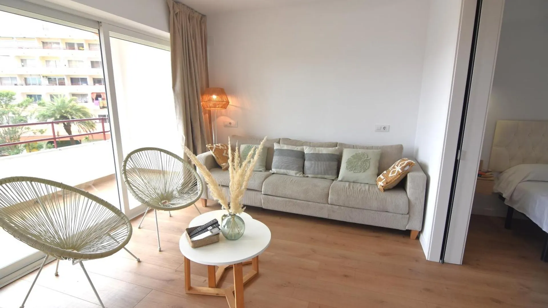 Rnet - 600 Tramuntana 01-22 Apartment Roses