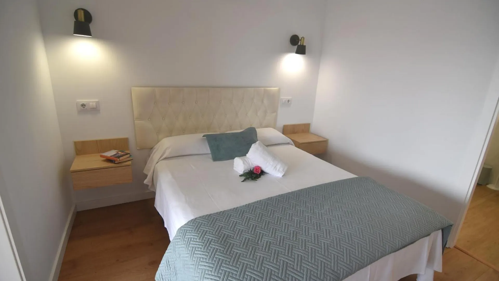 Rnet - 600 Tramuntana 01-22 Apartment Roses